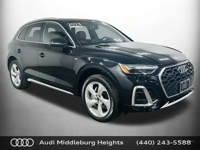 2023 Audi Q5 45 Premium Plus's photo