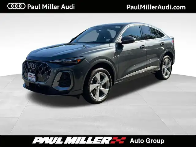 2025 Audi Q5 Sportback 45 Premium Plus's photo