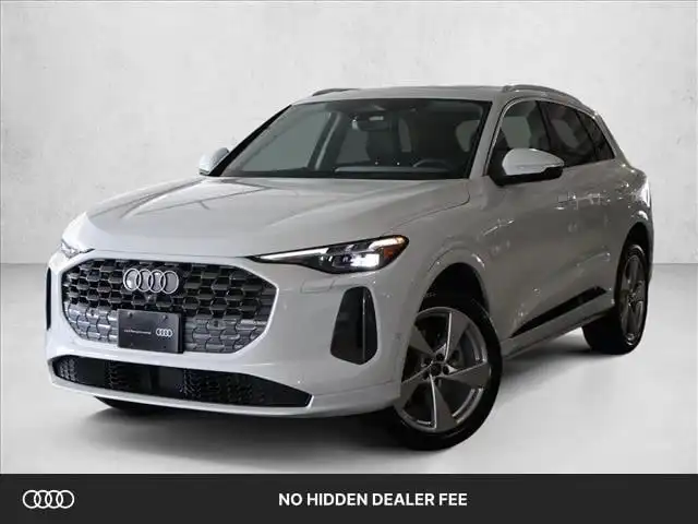 2025 Audi Q5 40 Premium Plus's photo