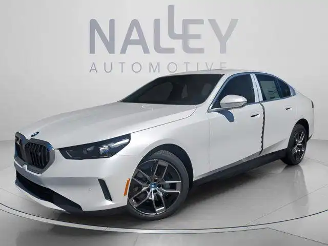 2025 BMW i5 eDrive40 Sedan's photo