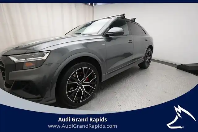 2021 Audi Q8 55 Premium Plus Tiptonic quattro's photo
