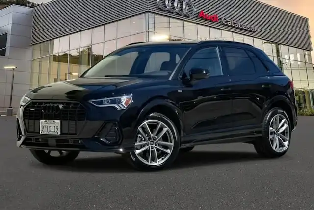 2025 Audi Q3 45 TFSI S Line Premium quattro's photo