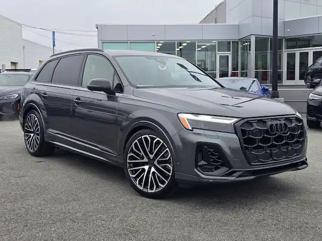 2026 Audi SQ7 Premium Plus quattro Tiptronic's photo