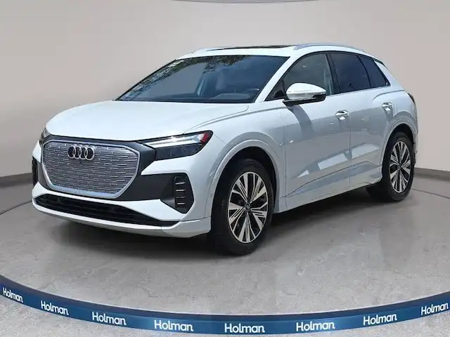 2023 Audi Q4 e-tron 40 Premium Plus's photo