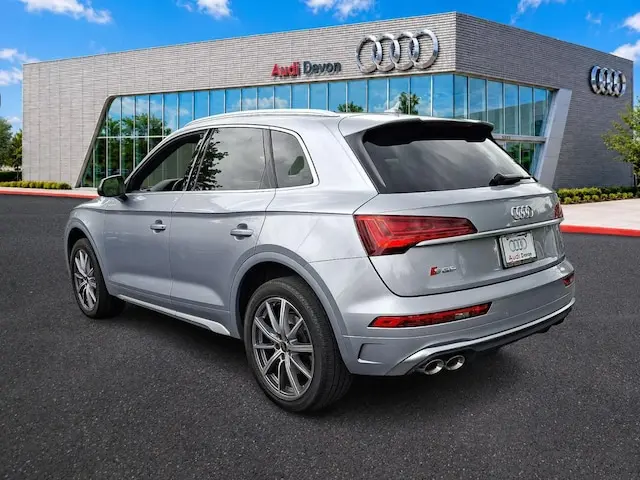 2023 Audi SQ5 Premium Plus photo 4