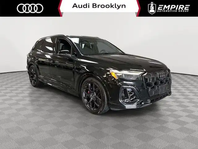 2025 Audi SQ7 Premium Plus quattro Tiptronic's photo