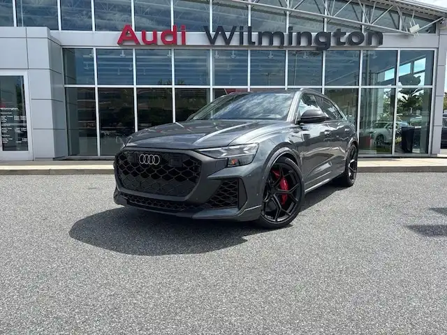 2026 Audi RS Q8 Base's photo