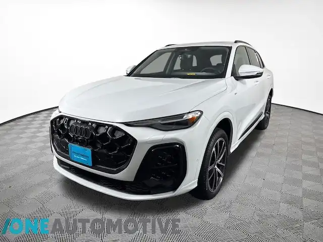 2026 Audi Q5 Premium Plus quattro's photo