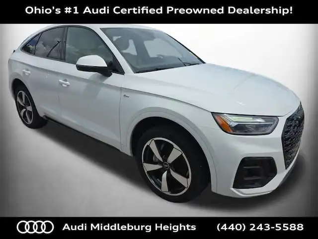 2023 Audi Q5 Sportback 45 Premium Plus's photo