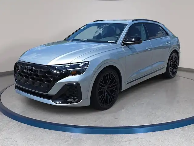 2026 Audi SQ8 Premium Plus quattro's photo