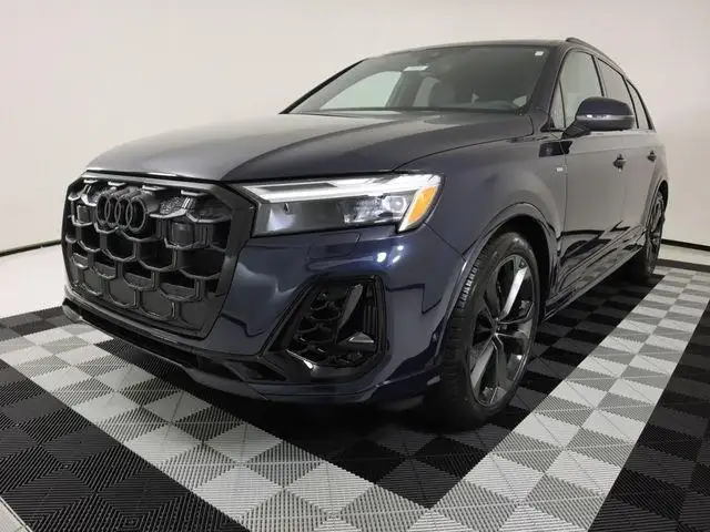 2026 Audi Q7 55 S Line Premium Plus quattro Tiptronic's photo