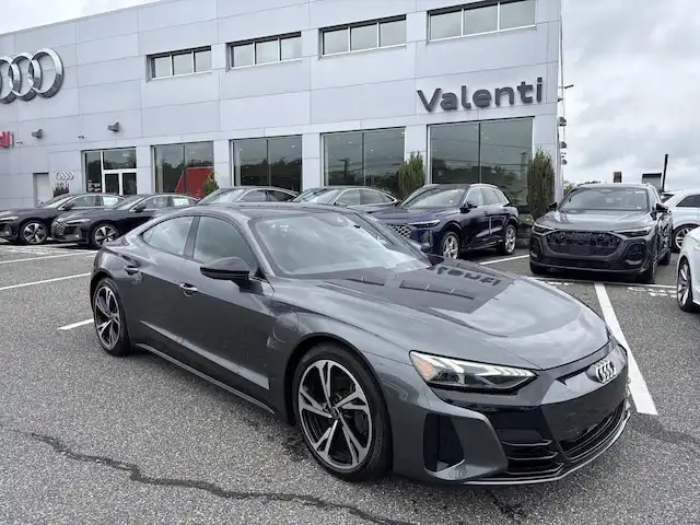 2023 Audi e-tron GT Premium Plus quattro's photo