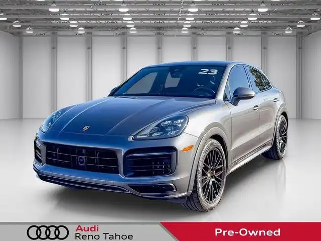 2023 Porsche Cayenne GTS's photo