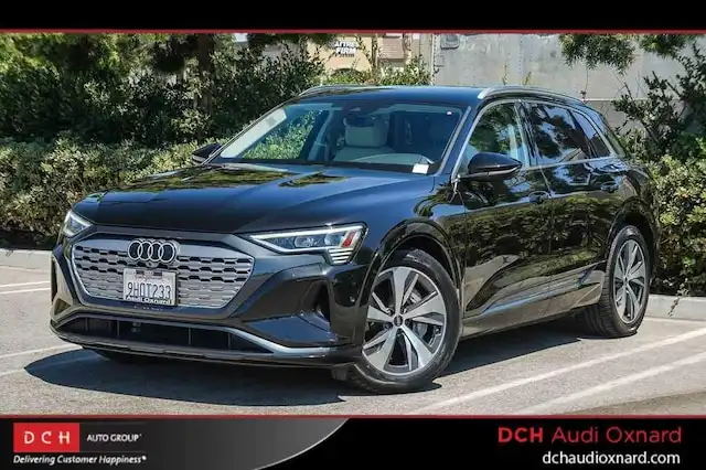 2024 Audi Q8 e-tron 114 kWh Premium Plus quattro 55's photo