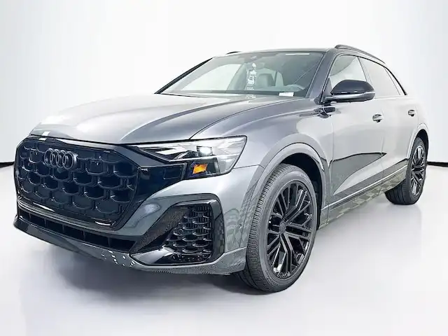 2026 Audi SQ8 Premium Plus quattro's photo