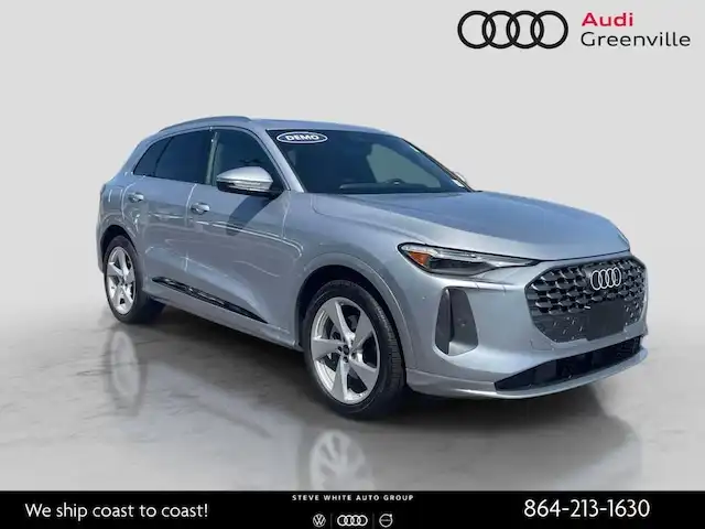 2025 Audi Q5 40 Prestige's photo