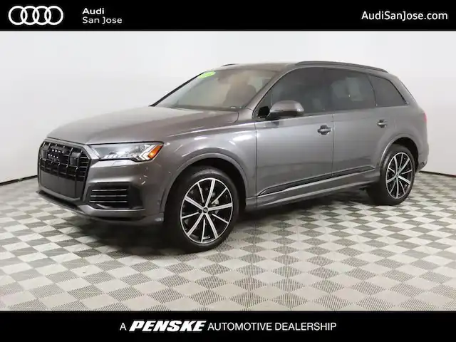 2023 Audi Q7 55 Premium Plus quattro Tiptronic's photo
