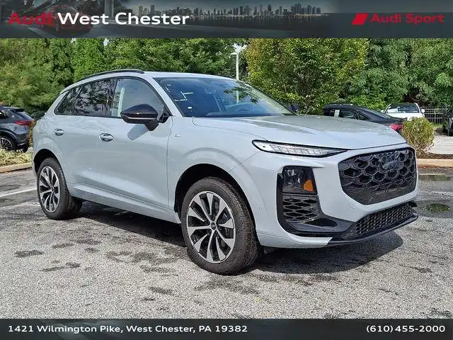 2026 Audi Q3 S Line quattro's photo