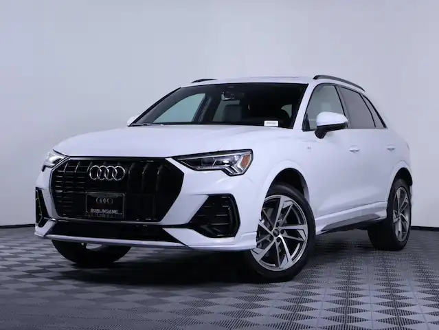 2025 Audi Q3 45 TFSI S Line Premium quattro's photo