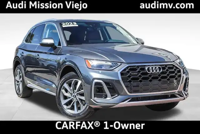 2023 Audi Q5 45 Premium Plus's photo
