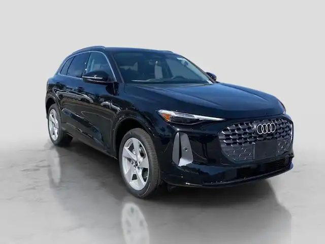2026 Audi Q5 Premium Plus quattro's photo