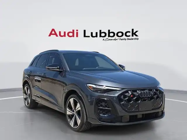 2025 Audi SQ5 Premium Plus's photo