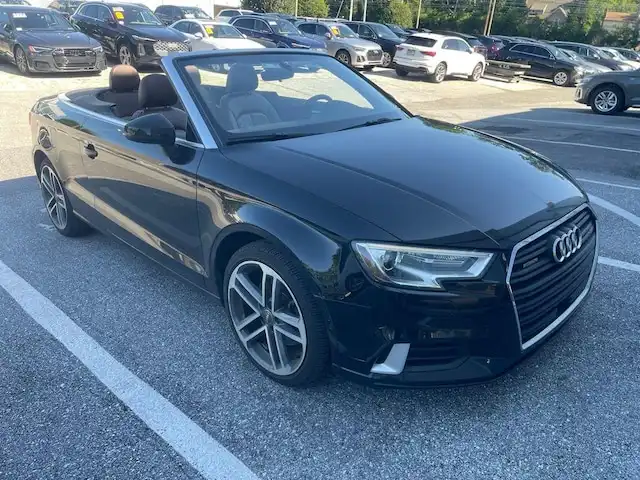 2017 Audi A3 Cabriolet 2.0T quattro S tronic Premium's photo
