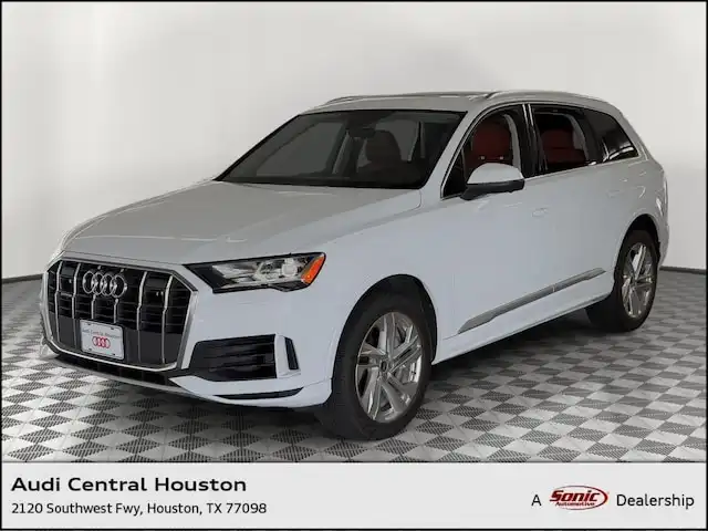 2023 Audi Q7 55 Premium Plus quattro Tiptronic's photo