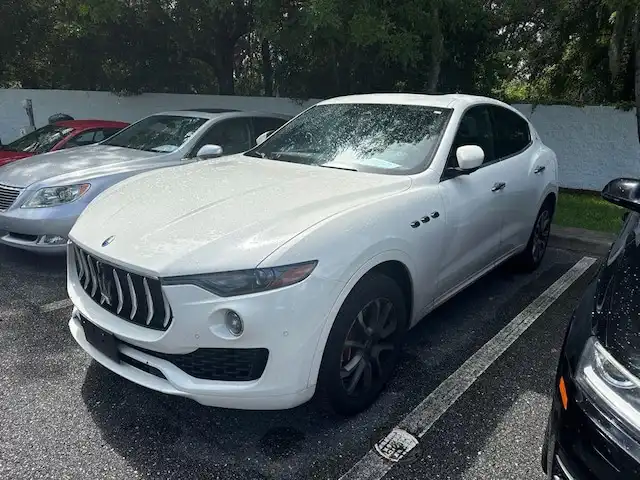 2021 Maserati Levante S's photo