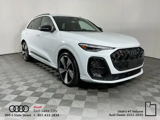 2026 Audi SQ5 Premium Plus quattro's photo