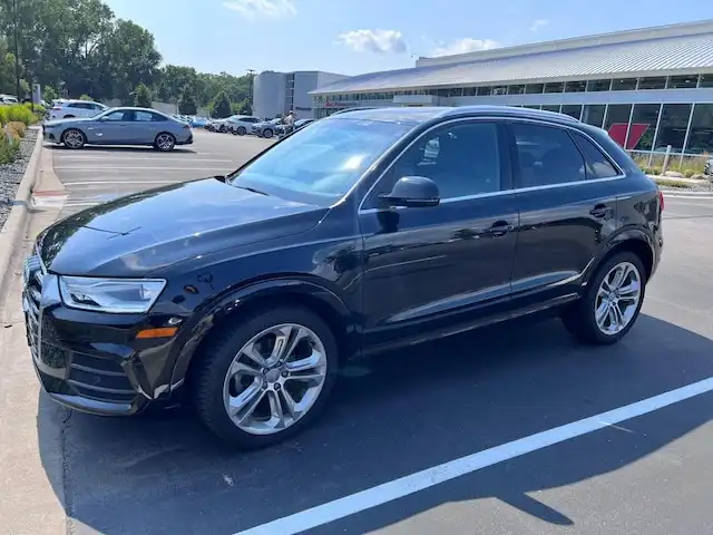 2016 Audi Q3 2.0T quattro tiptronic Premium Plus's photo
