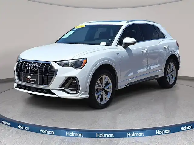 2021 Audi Q3 45 TFSI S Line Premium quattro's photo