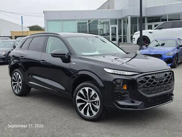 2026 Audi Q3 S Line quattro's photo