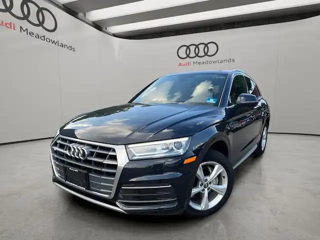 2020 Audi Q5 45 quattro S tronic Premium's photo
