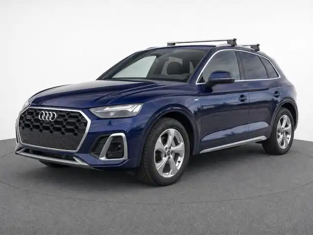 2023 Audi Q5 45 Premium Plus's photo