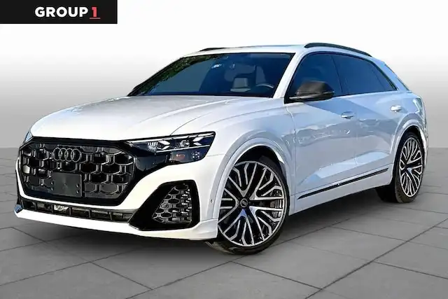 2024 Audi SQ8 Prestige's photo