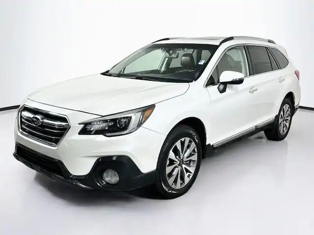 2019 Subaru Outback 3.6R Touring's photo