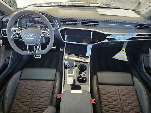 2026 Audi RS7 Performance photo 4