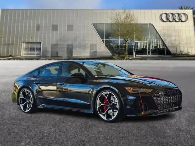2026 Audi RS7 Performance's photo