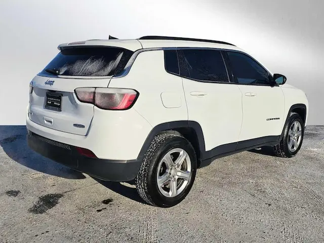 2024 Jeep Compass Latitude 4X4 photo 5