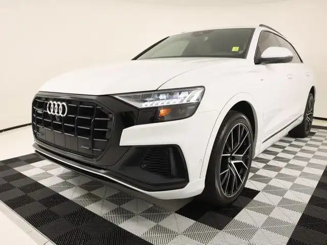 2020 Audi Q8 55 Premium Plus Tiptonic quattro's photo