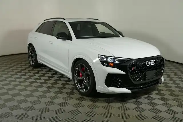 2026 Audi RS Q8 Base's photo
