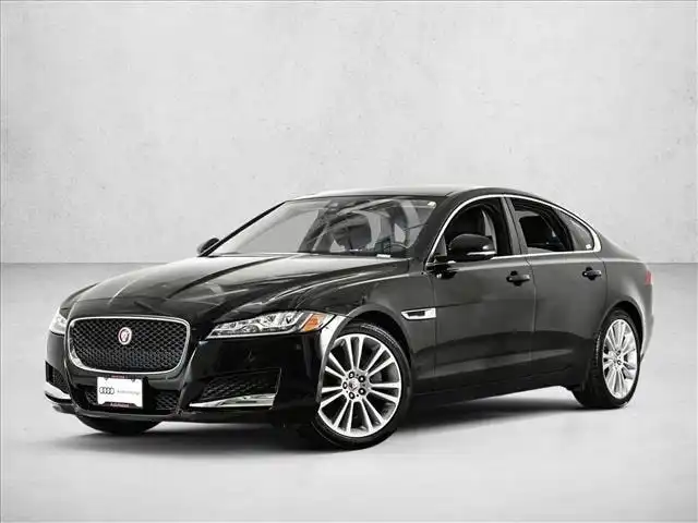 2020 Jaguar XF 25t Premium AWD's photo