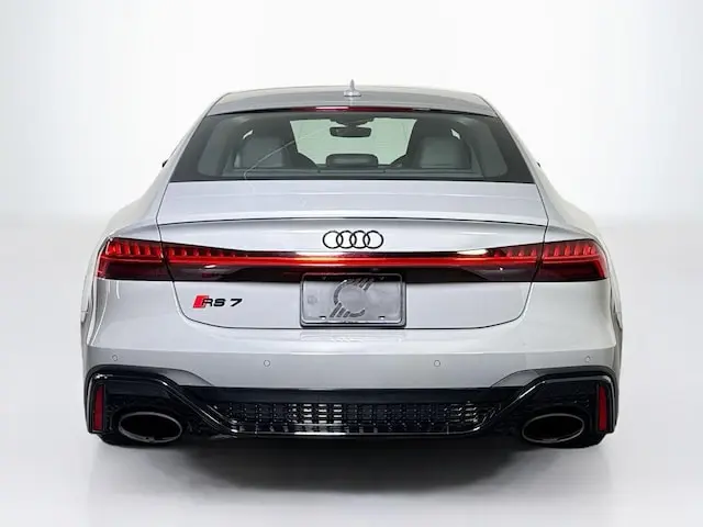 2023 Audi RS7 Base photo 4