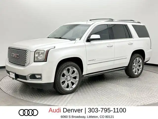 2017 GMC Yukon 4WD Denali's photo