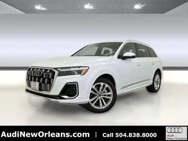 2025 Audi Q7 55 Premium Plus quattro Tiptronic's photo