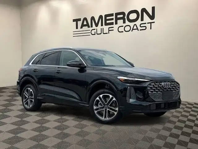 2026 Audi Q5 Premium Plus quattro's photo
