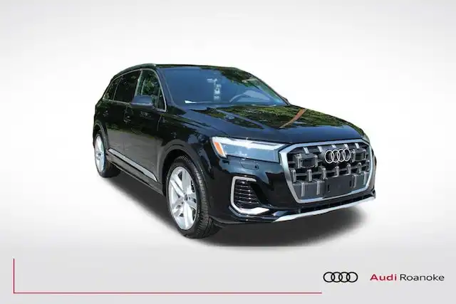 2025 Audi Q7 55 Premium Plus quattro Tiptronic's photo