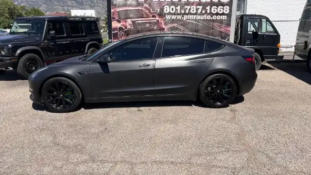 2020 Tesla Model 3 Performance Dual Motor All-Wheel Drive's photo