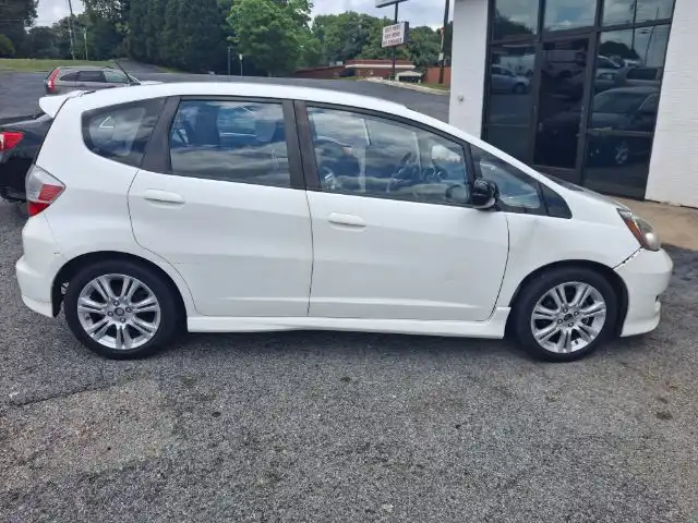 2009 Honda Fit 1.5 Sport 5 Auto's photo